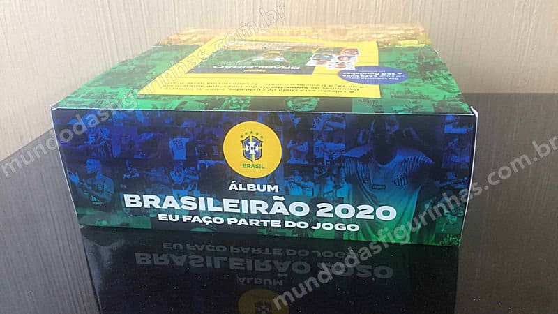 O box premium do álbum do Brasileirão 2020 visto por cima